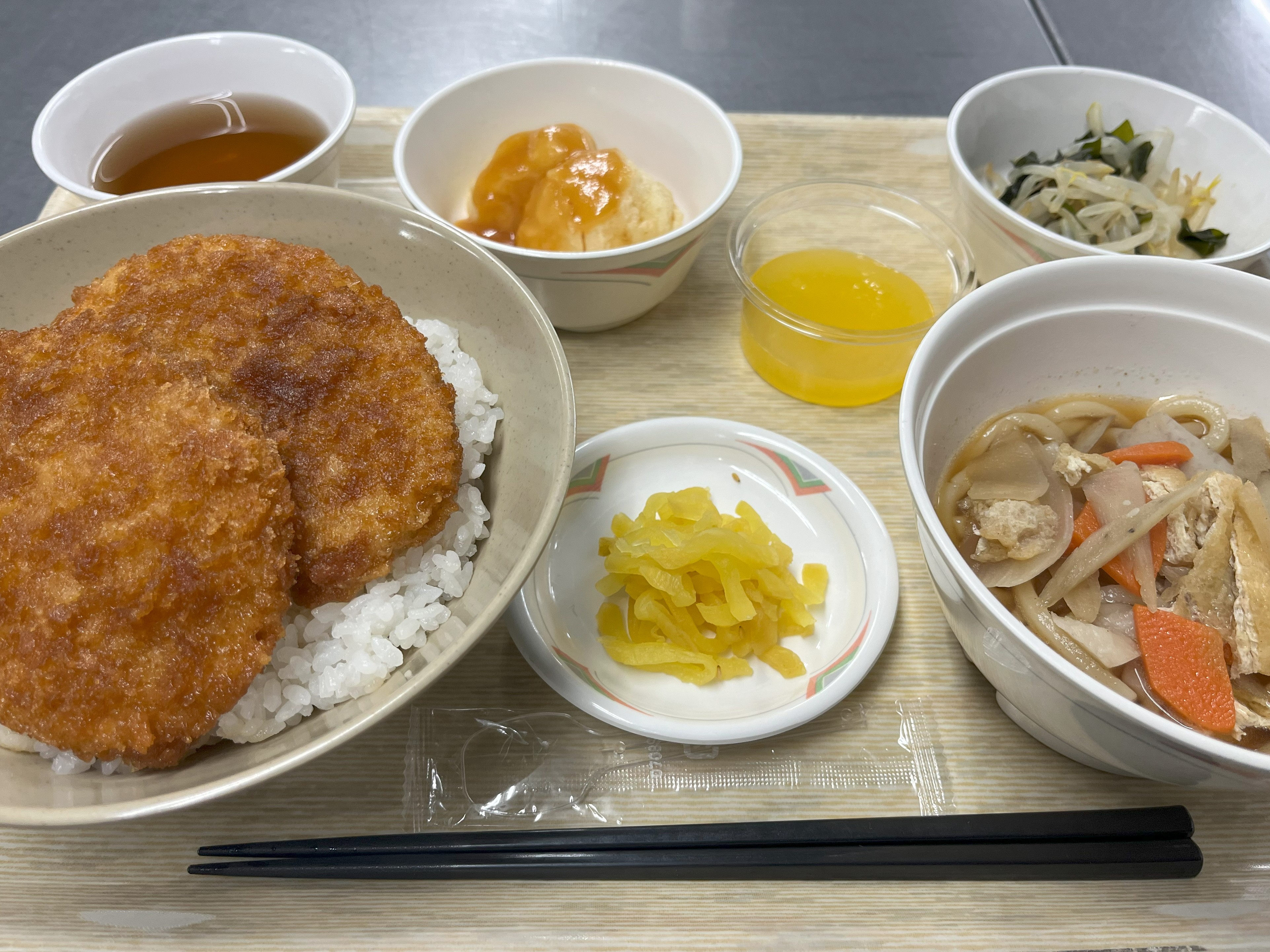 催し用 わらじかつ